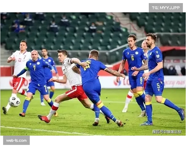 官方：佛罗伦萨与意大利U21国脚夸尔塔完成续约