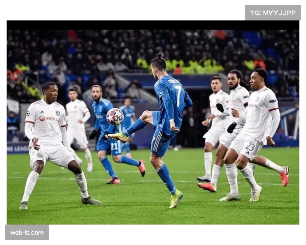 尤文图斯2-0击败博洛尼亚，七轮不败确立五分争四优势